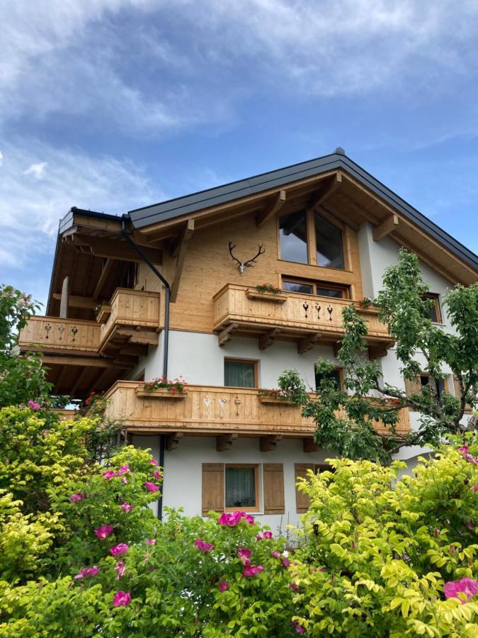 Bee Happy Haus Burboeck Apartment Flachau Exterior photo
